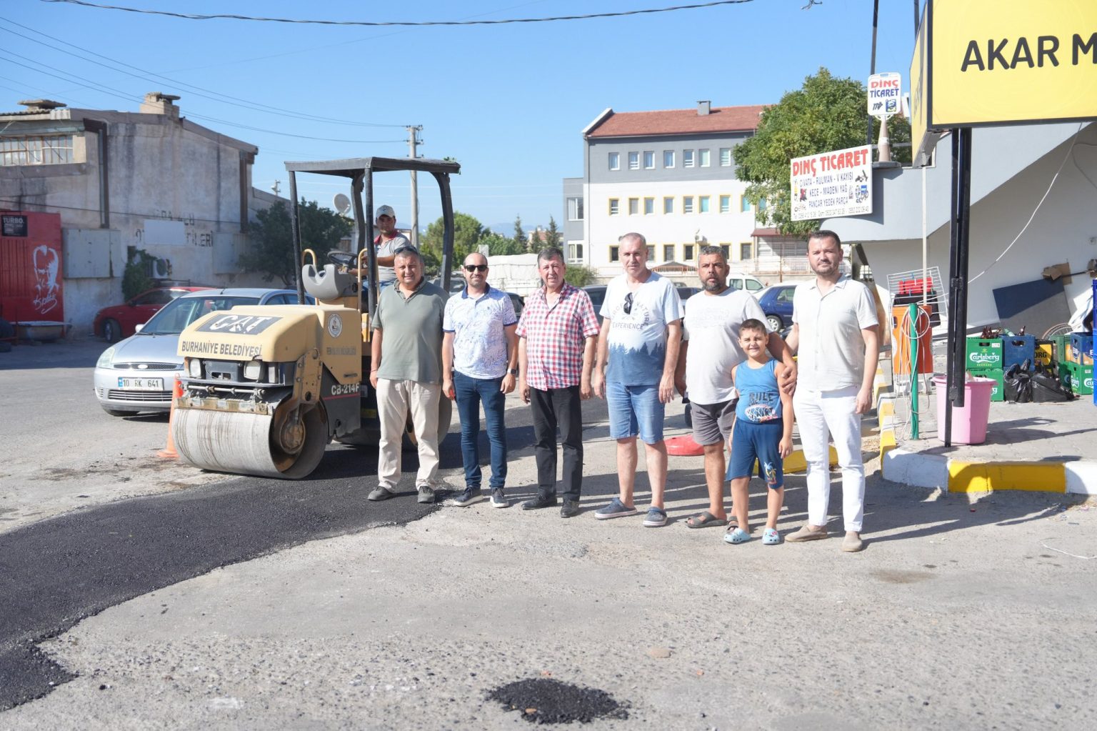 BURHANİYE SANAYİ SİTESİ’NDE ASFALT YAMA ÇALIŞMALARI BAŞLADI