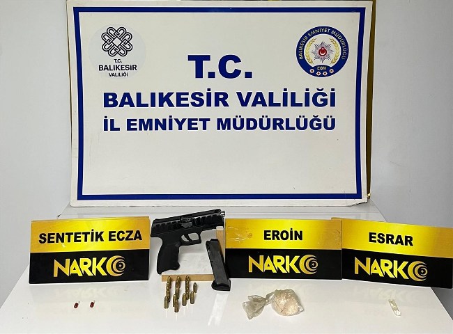 Ayvalık’ta Uyuşturucu Operasyonu: 3 Şüpheli Gözaltına Alındı