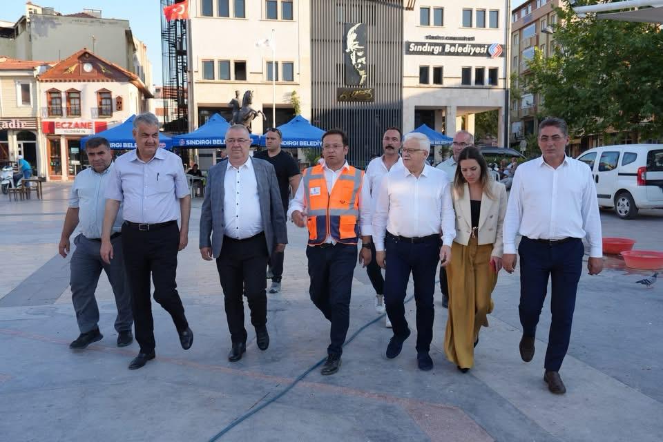 Edremit’te Deprem Endişesi: “Gezmek Çözüm Değil, İcraat Çözüm”