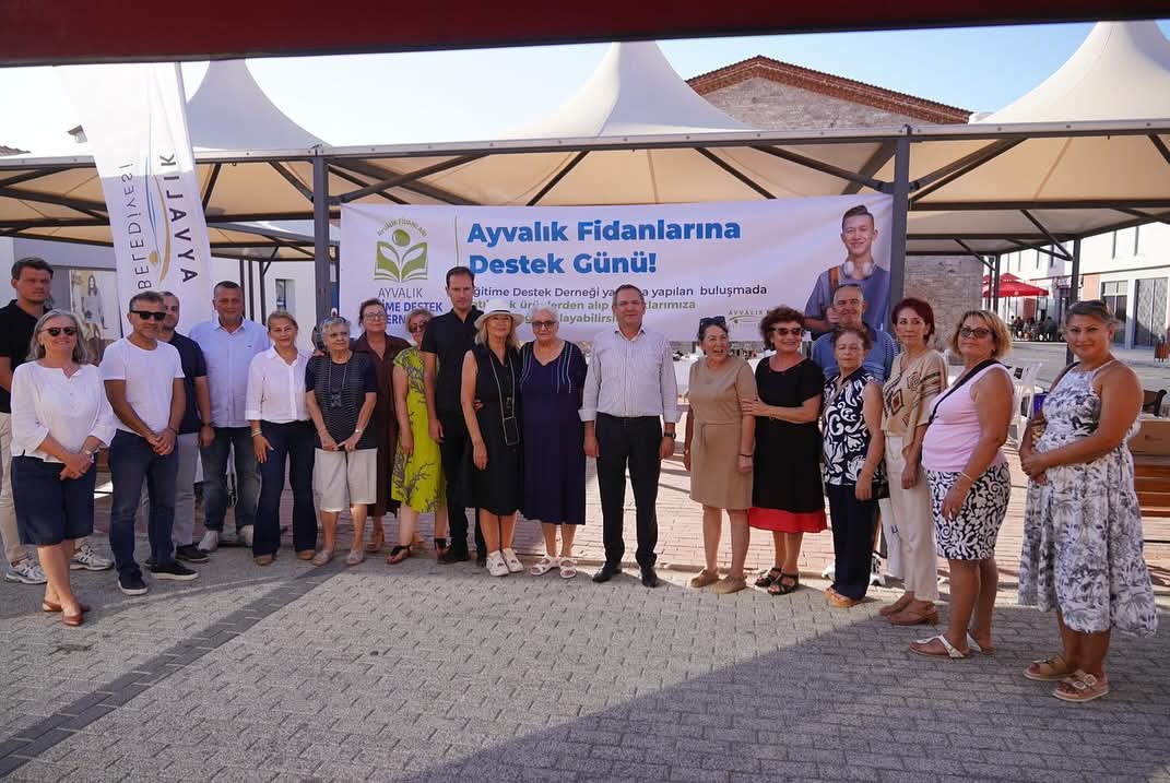Ayvalık’ta Eğitime Destek İçin Anlamlı Buluşma