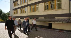 Depremin Ardından Sındırgı, Bigadiç ve Kepsut’ta Okullarda Güvenlik İncelemesi