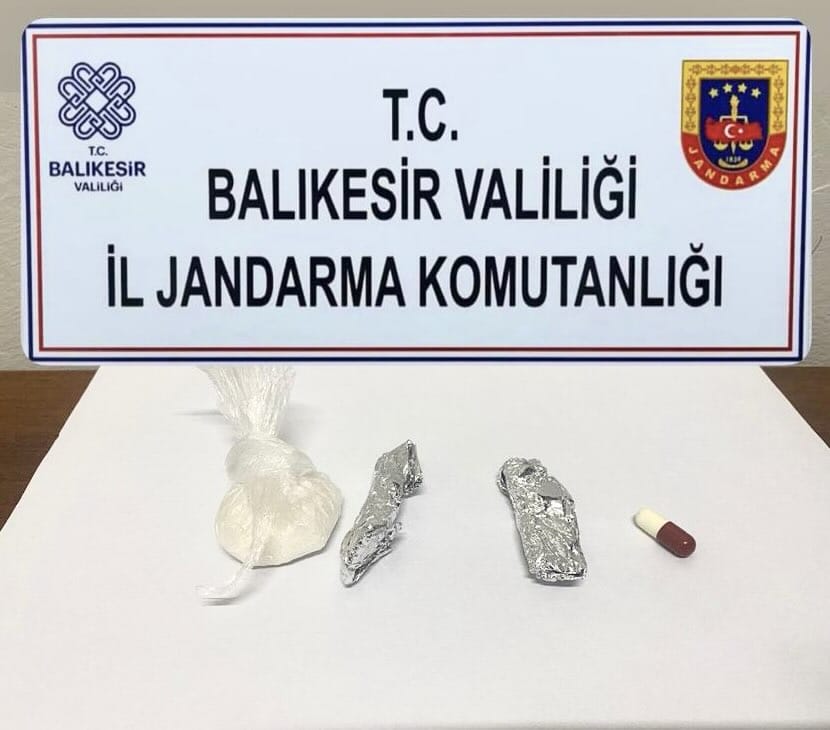 Jandarmadan 8 İlçede Narkotik Operasyonu