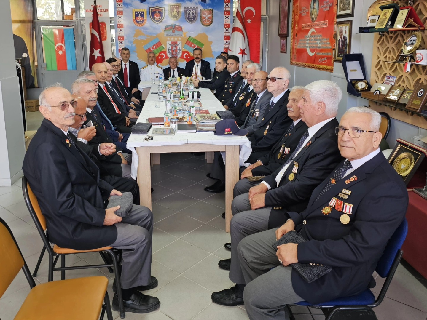 Gölcük, Gazilerini Unutmadı: Anıtpark’ta Duygusal Tören