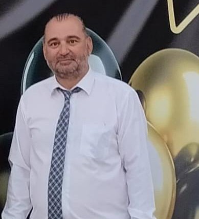 EDREMİT’TE EĞİTİME 22 YILDIR KATKI SUNAN BAŞARILI EĞİTİMCİ