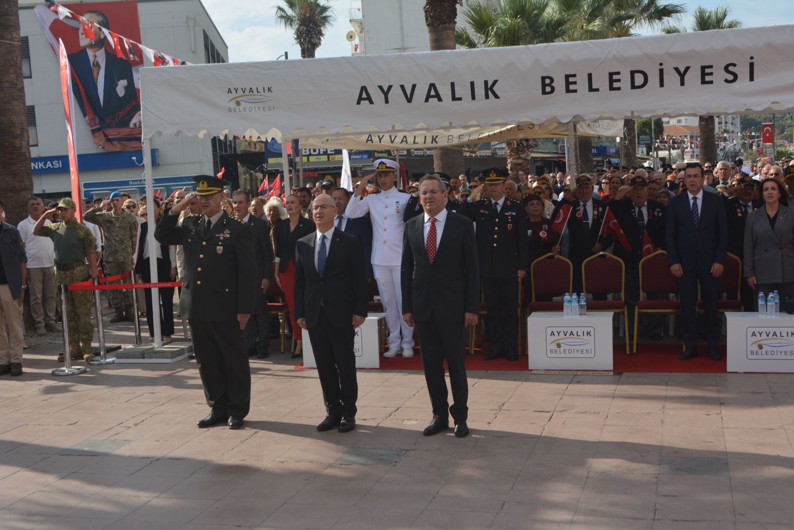 AYVALIK’IN DÜŞMAN İŞGALİNDEN KURTULUŞUNUN 103. YIL DÖNÜMÜ COŞKUYLA KUTLANDI