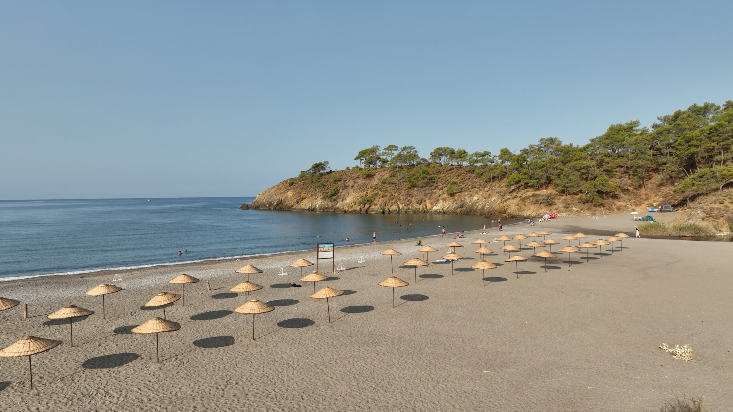 Muğla’da 8 Plaj Sıfır Atık Prensibiyle Yeniden Düzenlendi, Halkın Ücretsiz Kullanımına Açıldı