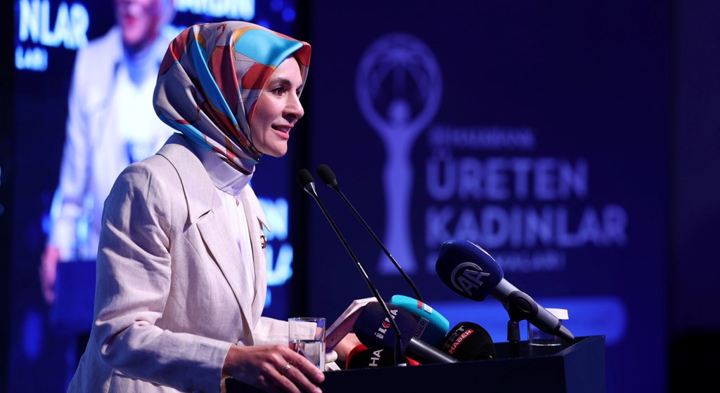 Bakan Göktaş  Kadın Girişimcilik ve Aile Vizyonunu Anlattı: “Kadınlar Ekonominin Sessiz Gücüdür”