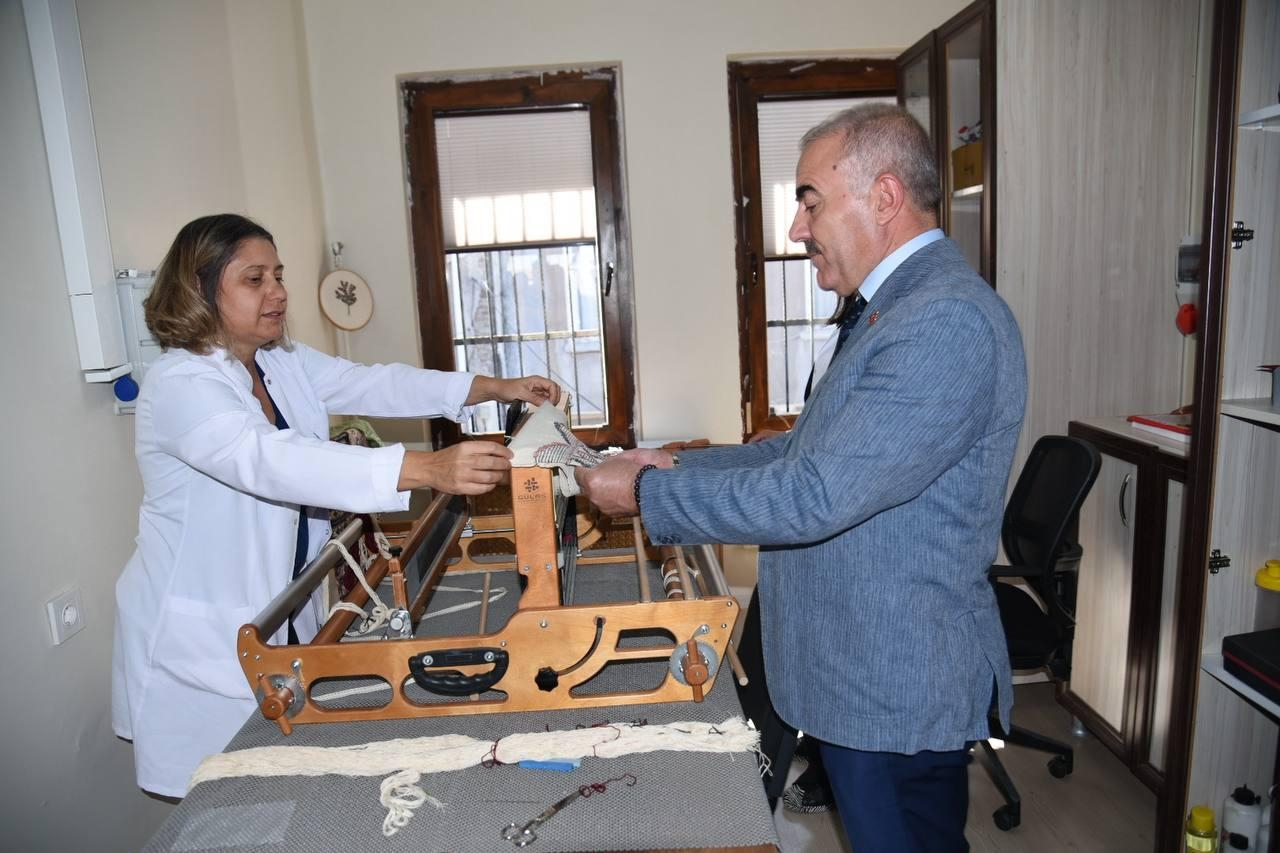 Olgunlaşma Enstitüsü Yeni Binada: Geleneksel Sanatlar Geleceğe Taşınıyor