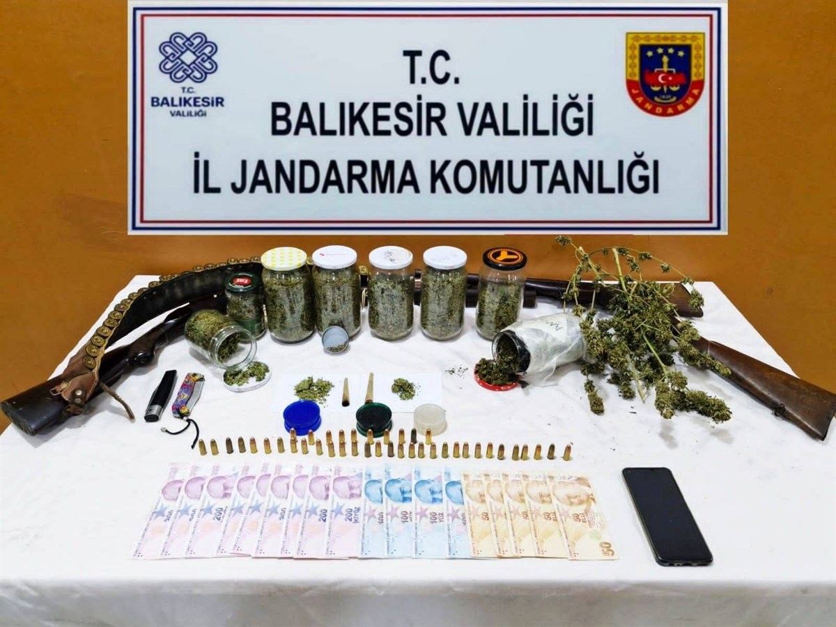 Balıkesir Jandarması’ndan Narkotik Operasyonu