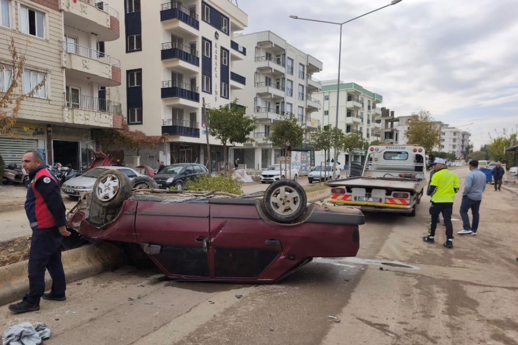 Adıyaman’da iki araç çarpıştı: 1 ağır yaralı