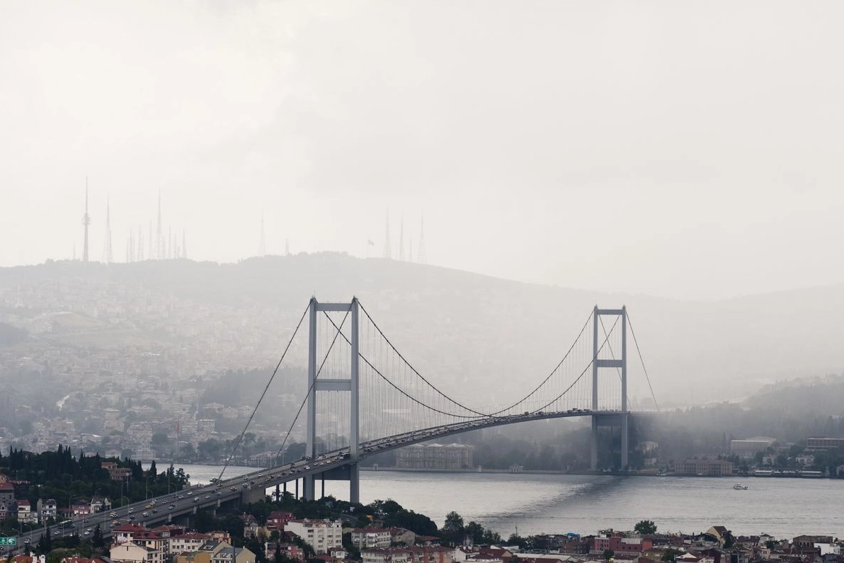 Sıcaklıklar mevsim normallerinin üzerinde… Kuzeybatıda sağanak alarmı!