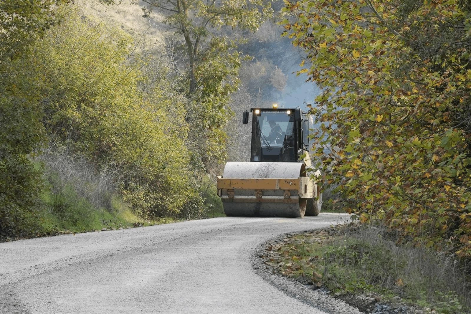 Balıkesir Büyükşehir’den Balya ve Gönen yolunda mesai