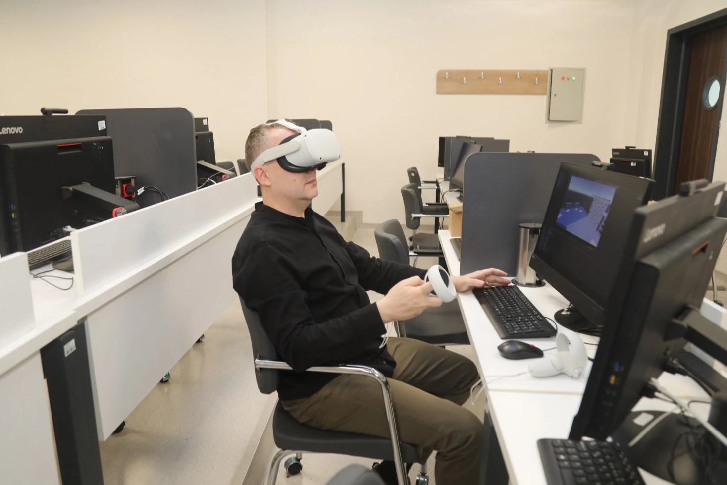 BTÜ’den Avrupa destekli yenilik… Forklift operatörlerine XR teknolojili eğitim simülatörü