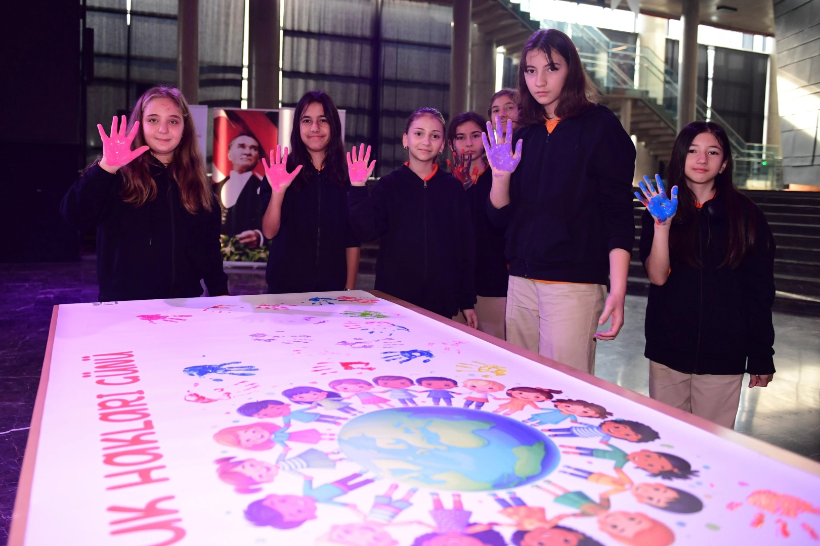 Bursa Osmangazi’de Çocuk Hakları Günü’nde renkli etkinlik