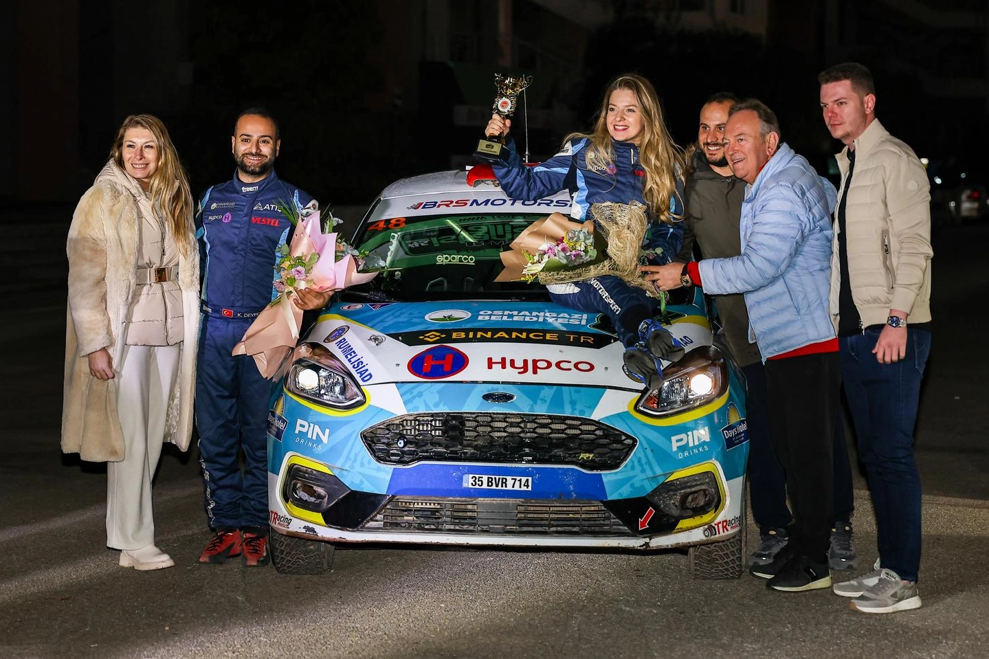 Dünyanın ilk ve tek engelli ralli pilotu Kübra ‘hız’ kesmedi!