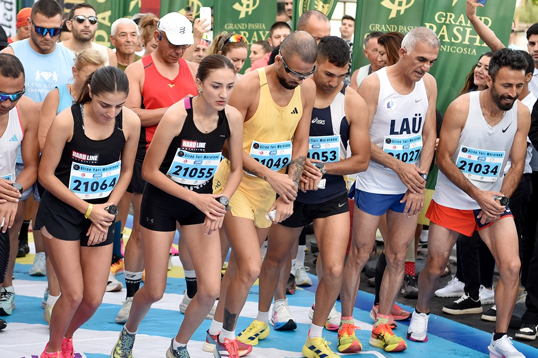 Girne Yarı Maratonu’nda adımlar dayanışmaya attı