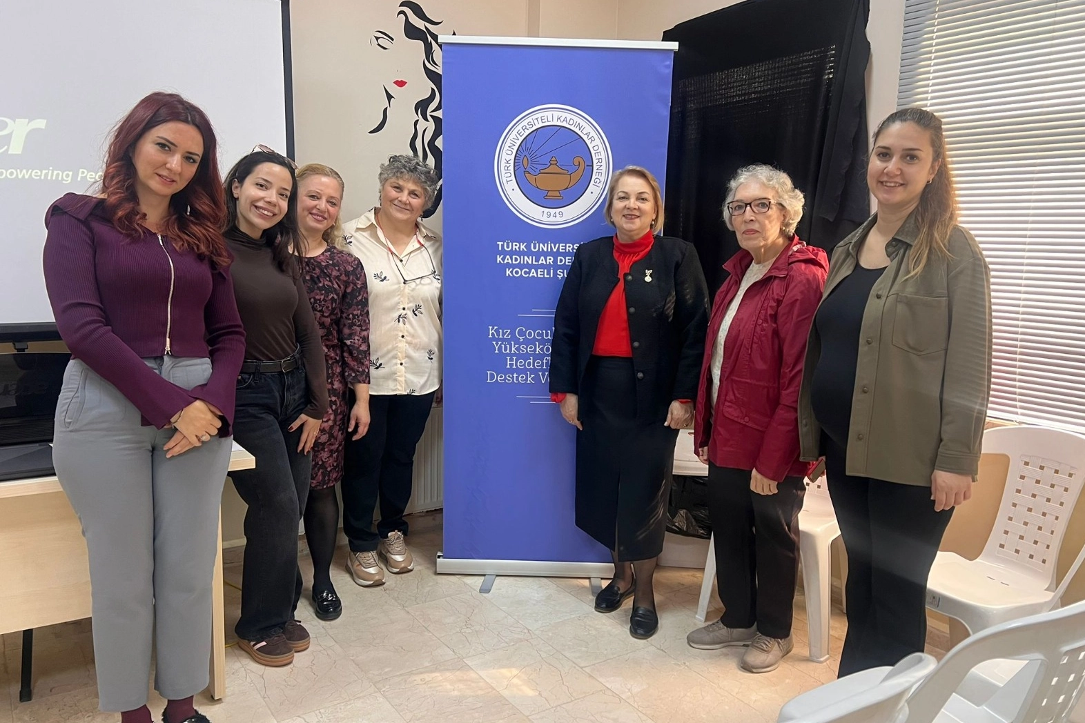 İzmit’te ‘Güçlü Kadın Güçlü Toplum’ projesinin ilk eğitimi