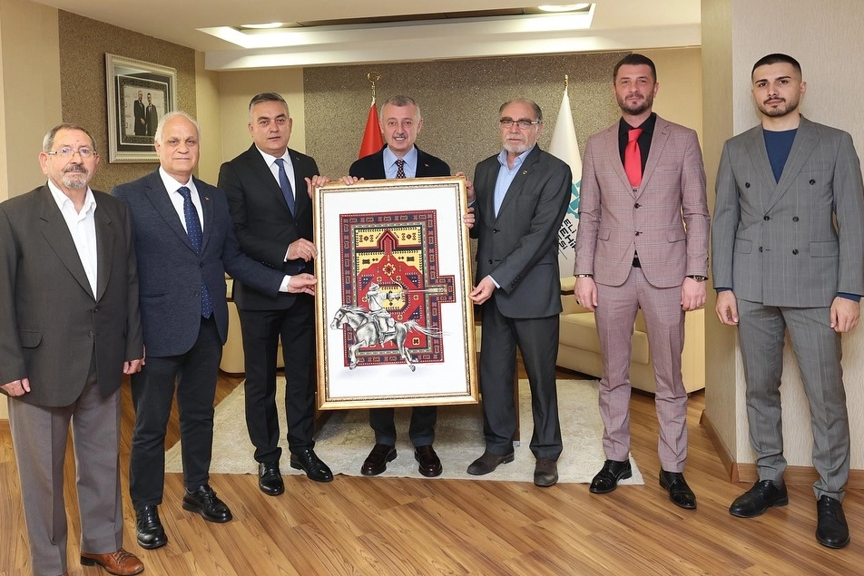 Kocaeli’de Başkan Büyükakın’a STK’lardan ziyaret akını