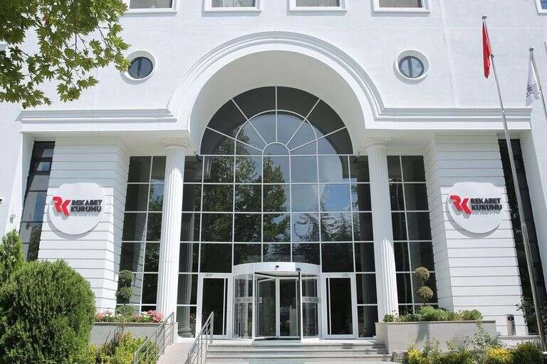 Rekabet’ten Coca-Cola’ya 282 milyon TL ceza! Veri silme tespit edildi