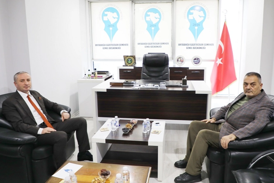Ağrı’da Milli Eğitim Müdürü Kökrek’ten Ortadoğu Gazeteciler Cemiyeti’ne ziyaret