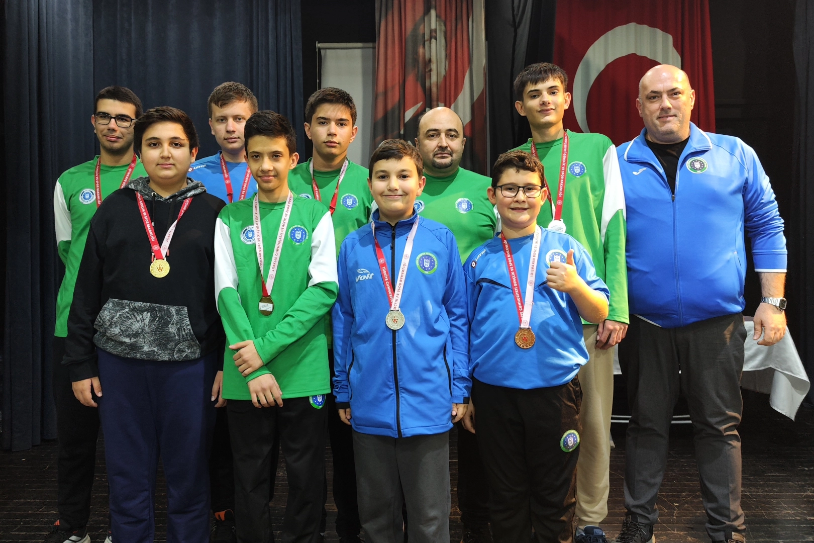 Bursa Büyükşehir Belediyesporlu satranççılardan 10 madalya