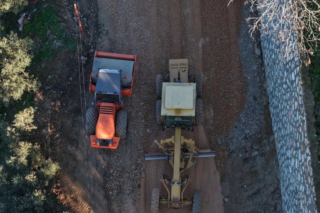 Bursa Gemlik’te yol yenileme çalışmaları hızlandı