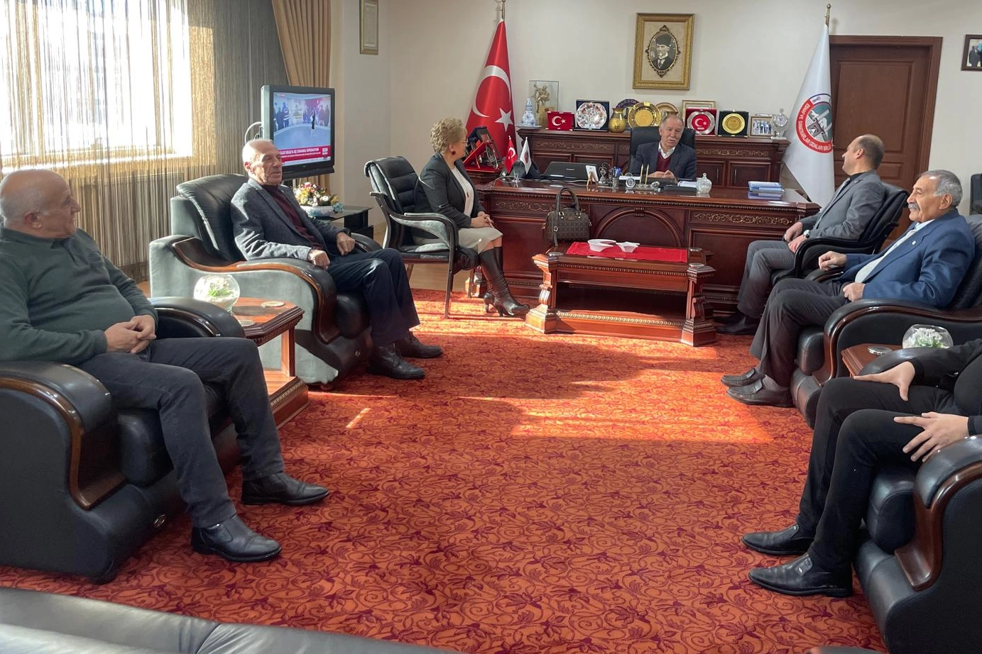 Erzurum’da İYİ Parti’den oda ve dernek ziyareti