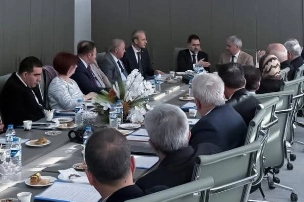 Erzurum Yakutiye’de Başkan Uçar lise müdrüleriyle buluştu