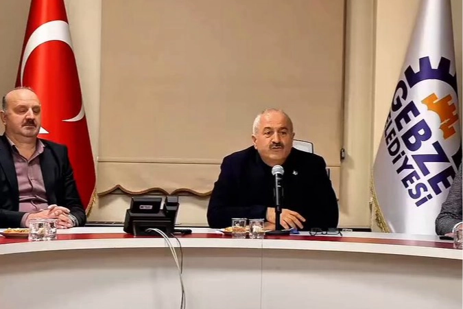 Gebze’de Başkan Büyükgöz, Yıldız Apartmanı mülk sahipleriyle buluştu