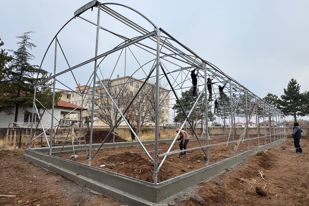 Kayseri Büyükşehir’den Develi’de eğitime 3.5 milyonluk yatırım