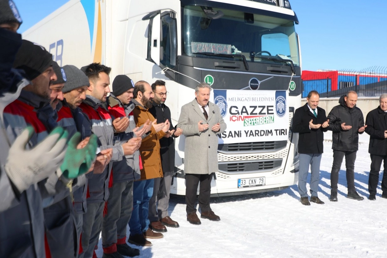 Kayseri Melikgazi’den Gazze’ye yardım tırı