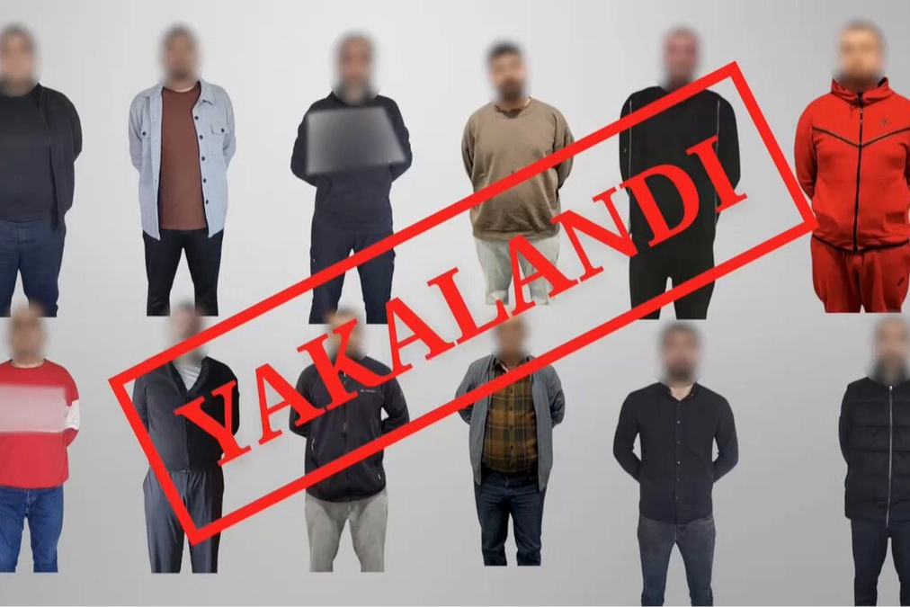 Kırmızı bülten operasyonu! 12 firari Türkiye’ye iade edildi!