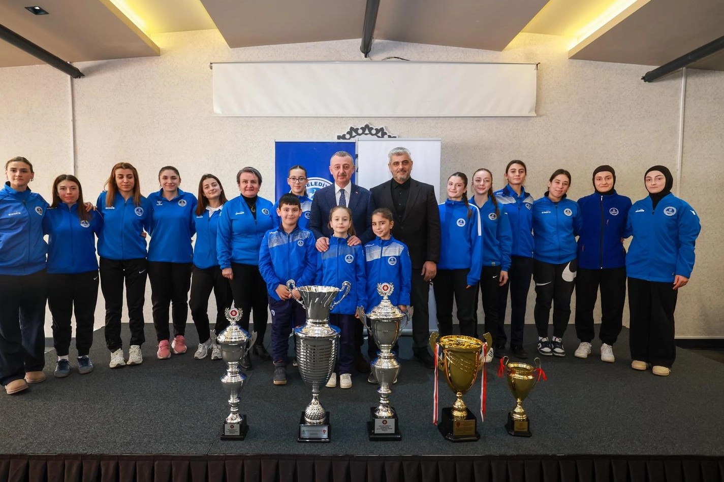 Kocaeli’de Kağıtspor’dan rekor başarı