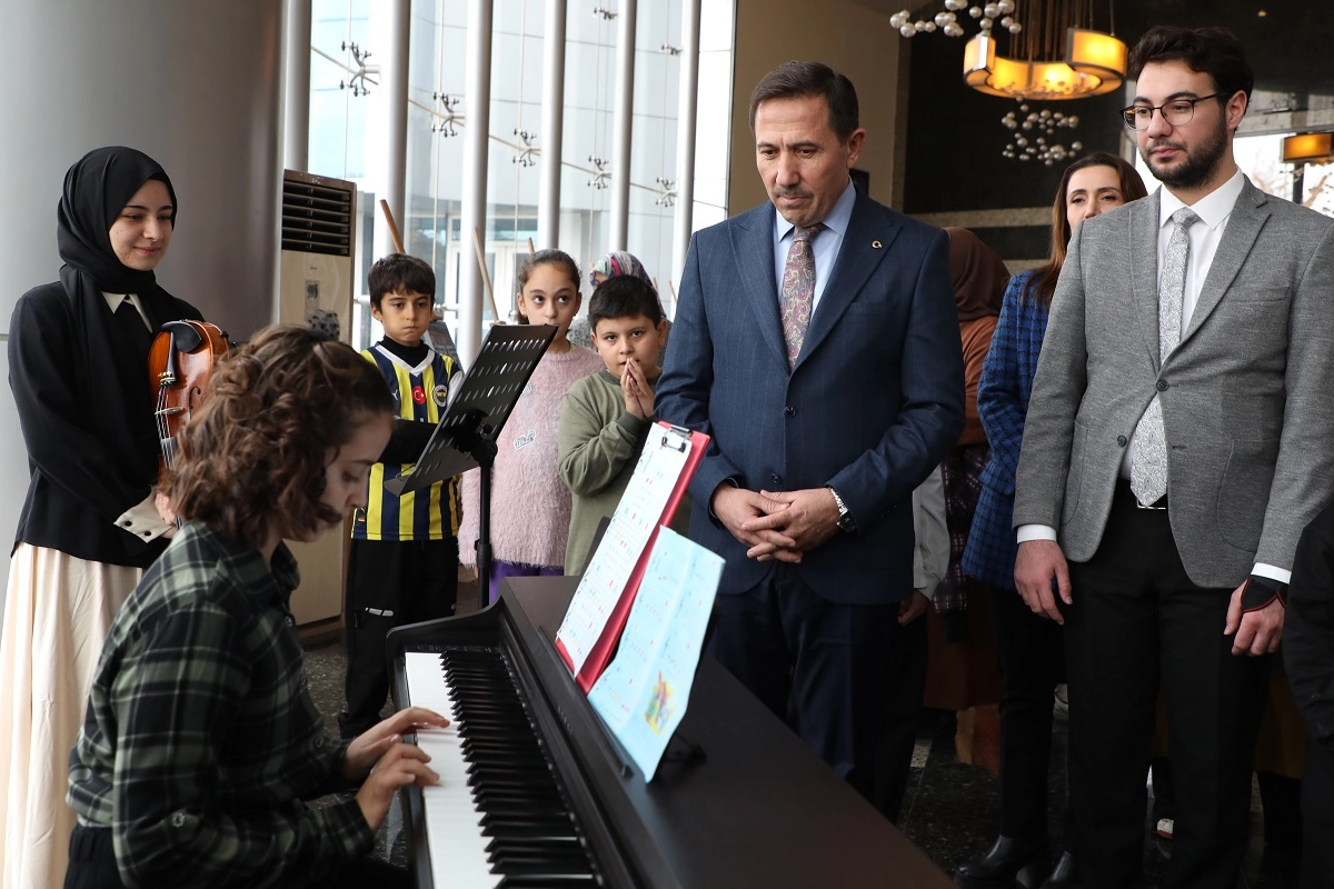 Konya Karatay’da güz dönemi sergiyle tamamlandı