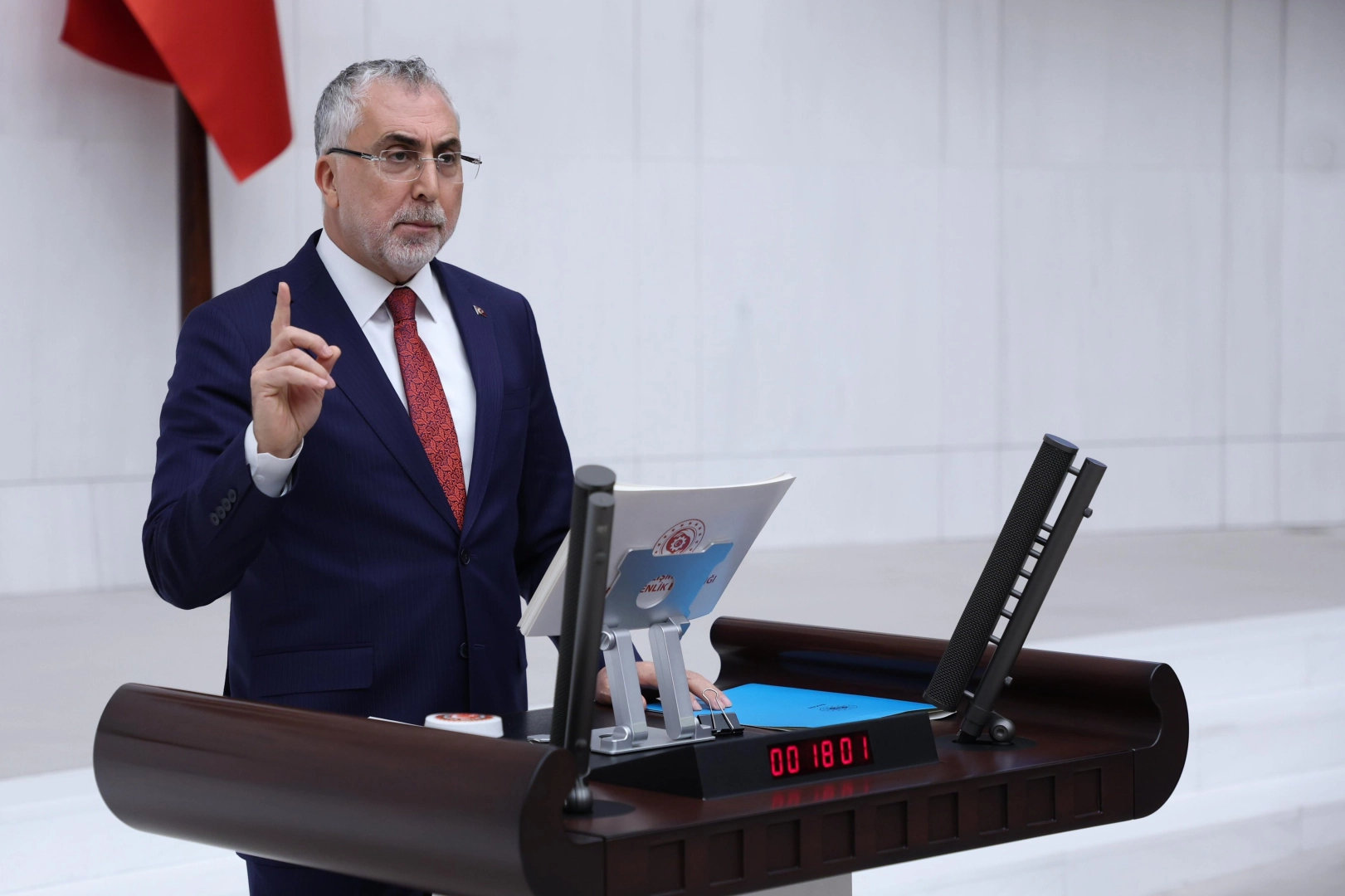 Kritik toplantı öncesi Bakan Işıkhan’dan sürpriz ziyaretler