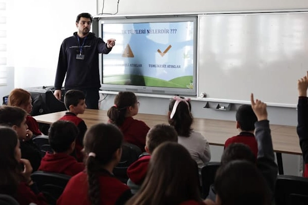 Kütahya Belediyesi’nden öğrencilere ‘sıfır atık’ bilinci