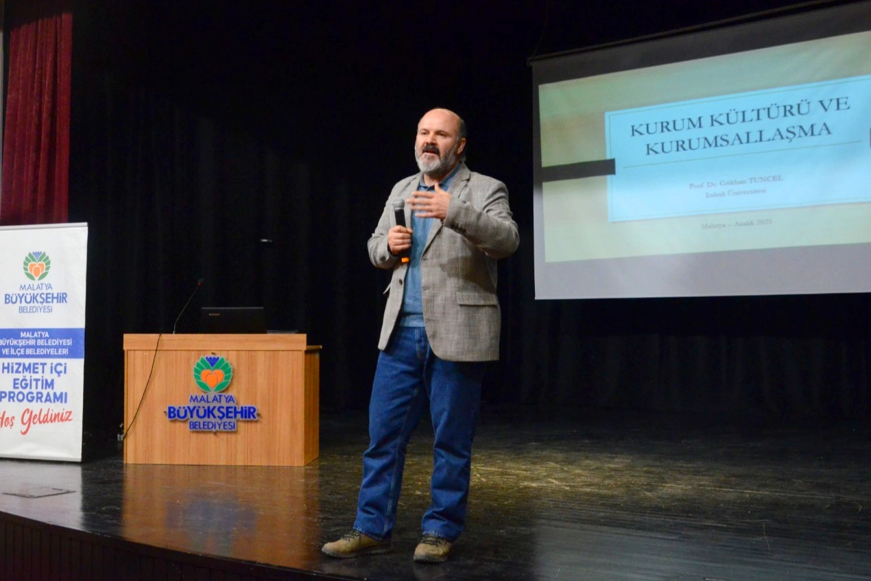 Malatya Büyükşehir’den hizmet içi düzenlendi