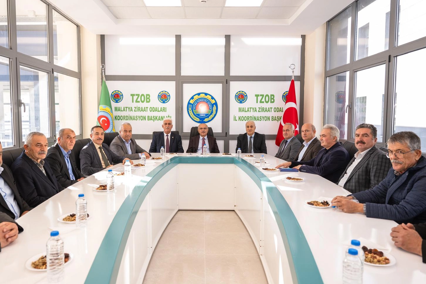 Malatya’da Başkan Sami Er’den üreticilere destek mesajı