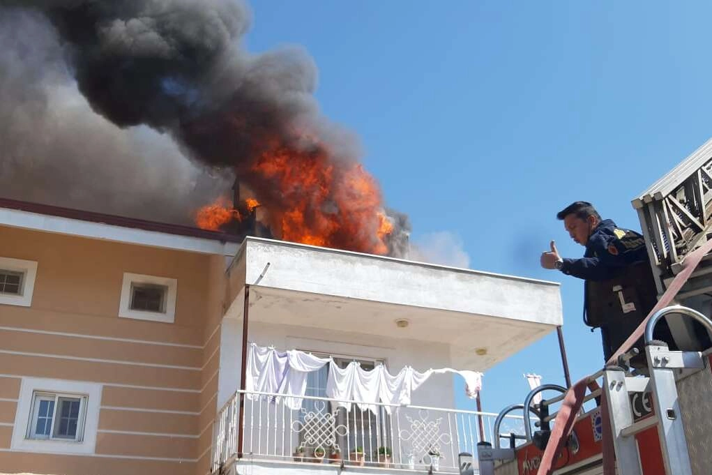 Muğla İtfaiyesi baca yangınlarına karşı uyardı… Hasarlı bacalar büyük risk taşıyor