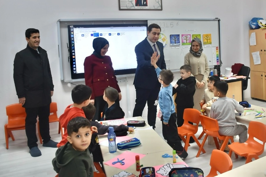 Sason Kaymakamı Başar’dan anaokuluna ziyaret