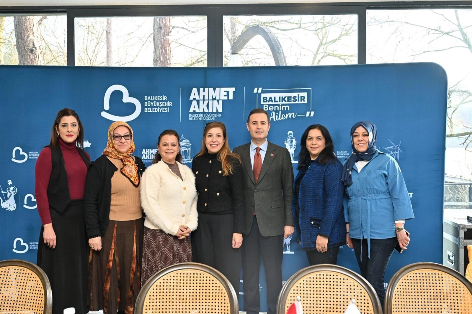 Ahmet Akın’dan ‘kadın muhtar’ vurgusu