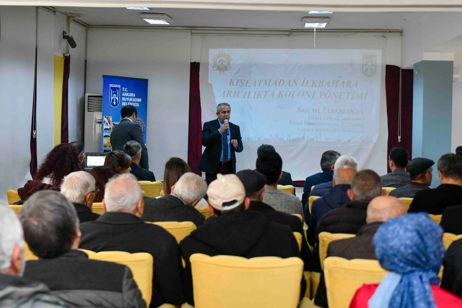 Ankara Büyükşehir’den ‘Arıcılara Koloni Yönetimi’ eğitimi