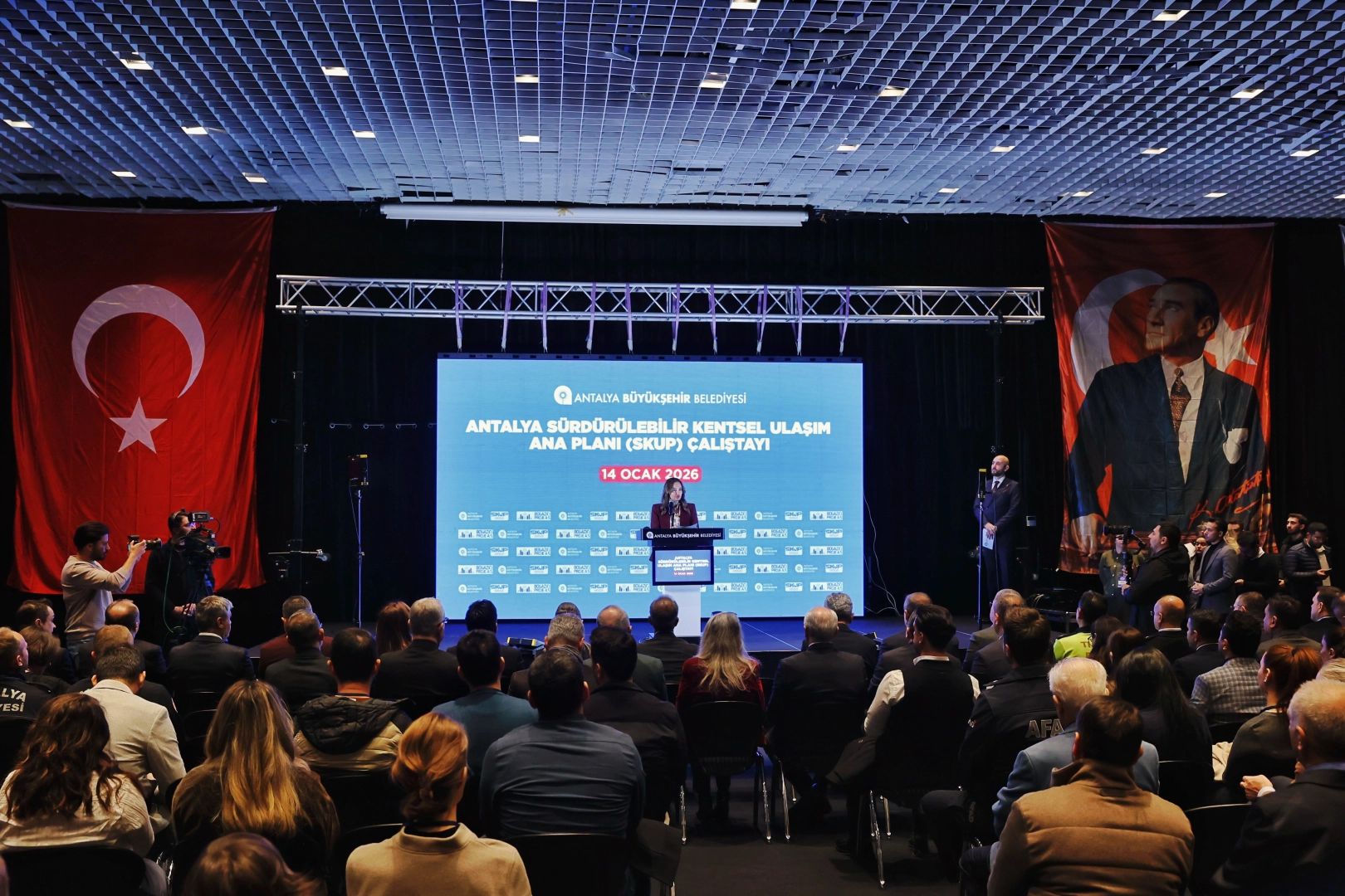 Antalya’da sürdürülebilir ulaşım çalıştayı düzenlendi