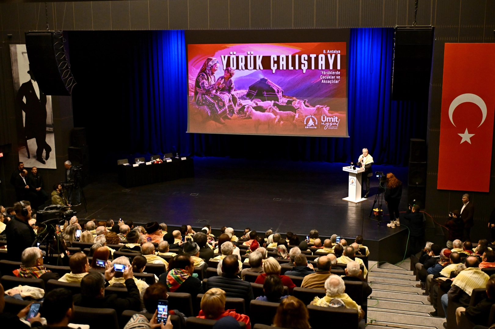 Başkan Uysal: “Kara çadır, bu ülkenin vicdanıdır”