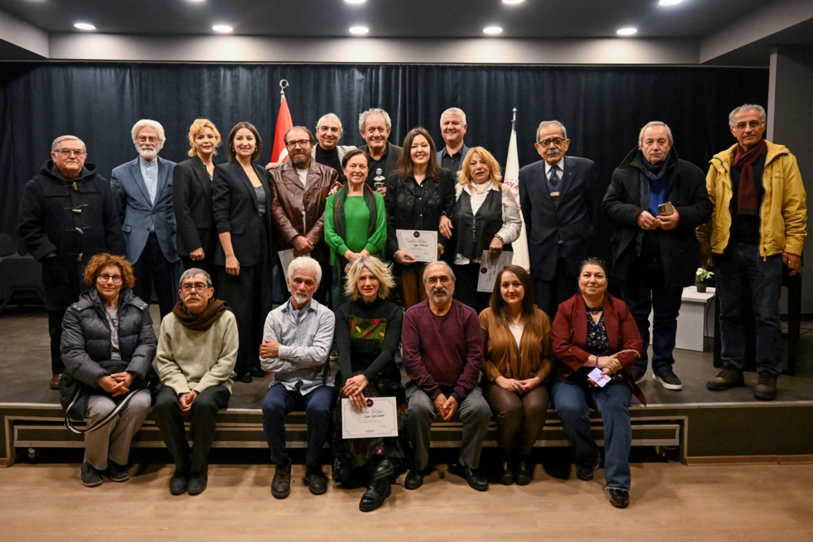 Bornova’da Haluk Işık’tan ‘Zübeyde’nin Oğlu Mustafa’ anlatısı