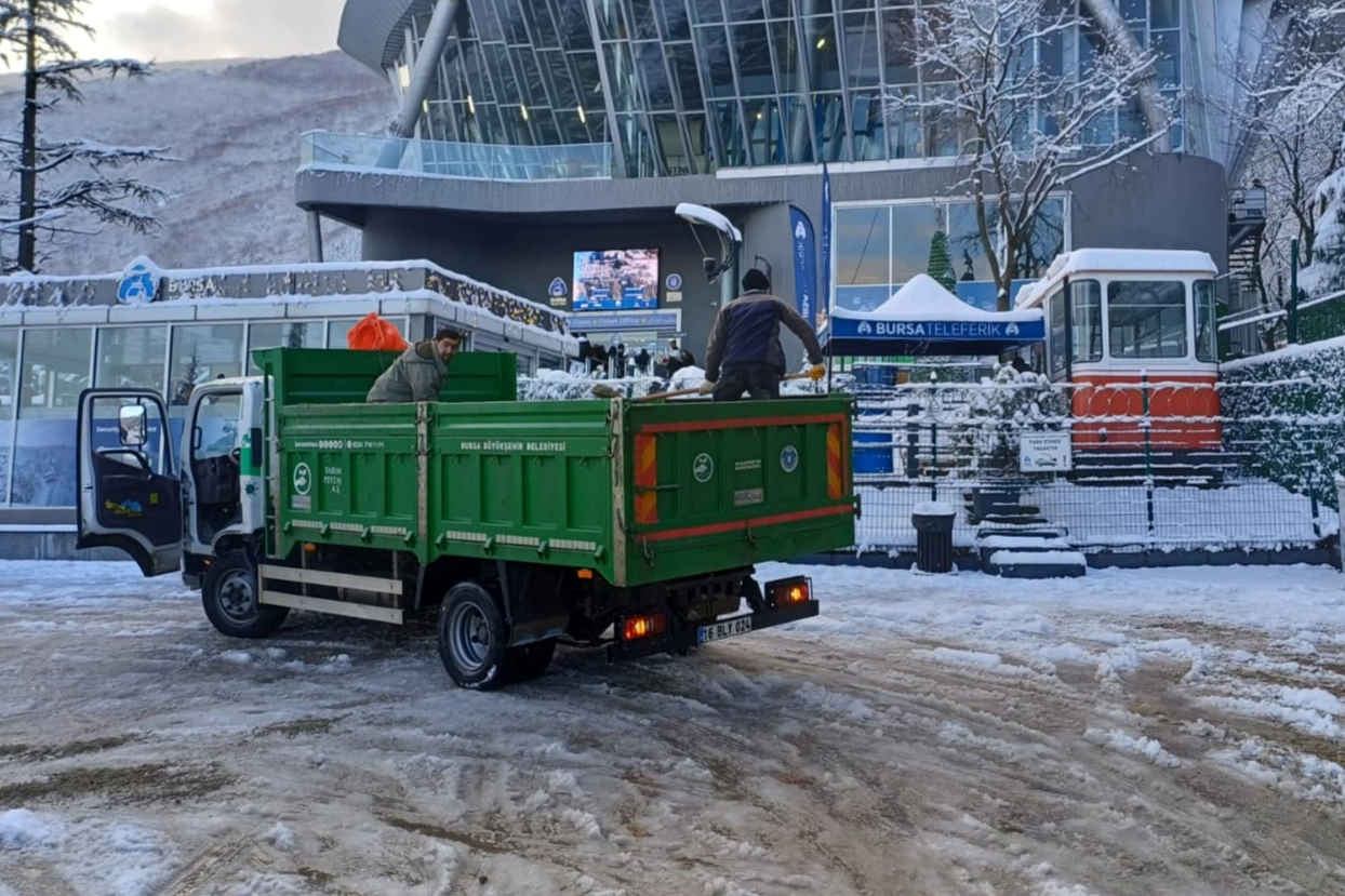 Bursa Büyükşehir’de kış mesaisine devam