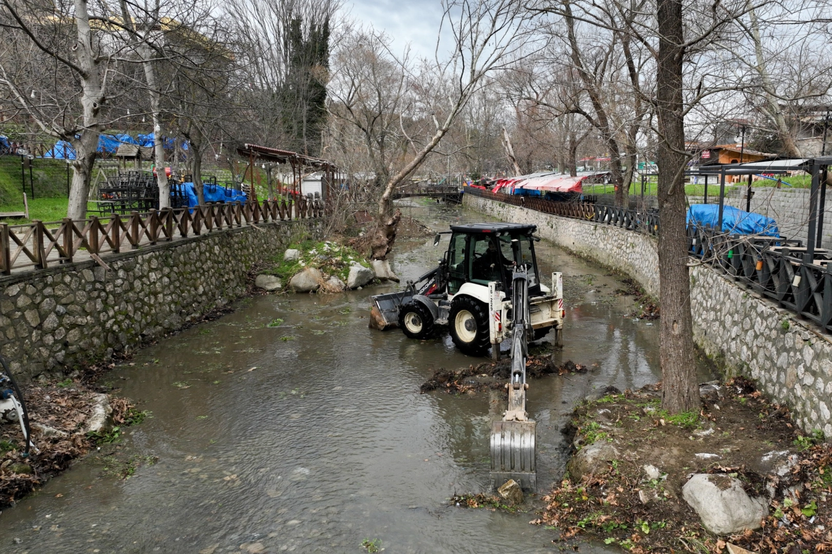 Bursa Büyükşehir’den Misi’de dere ve çevre temizliği