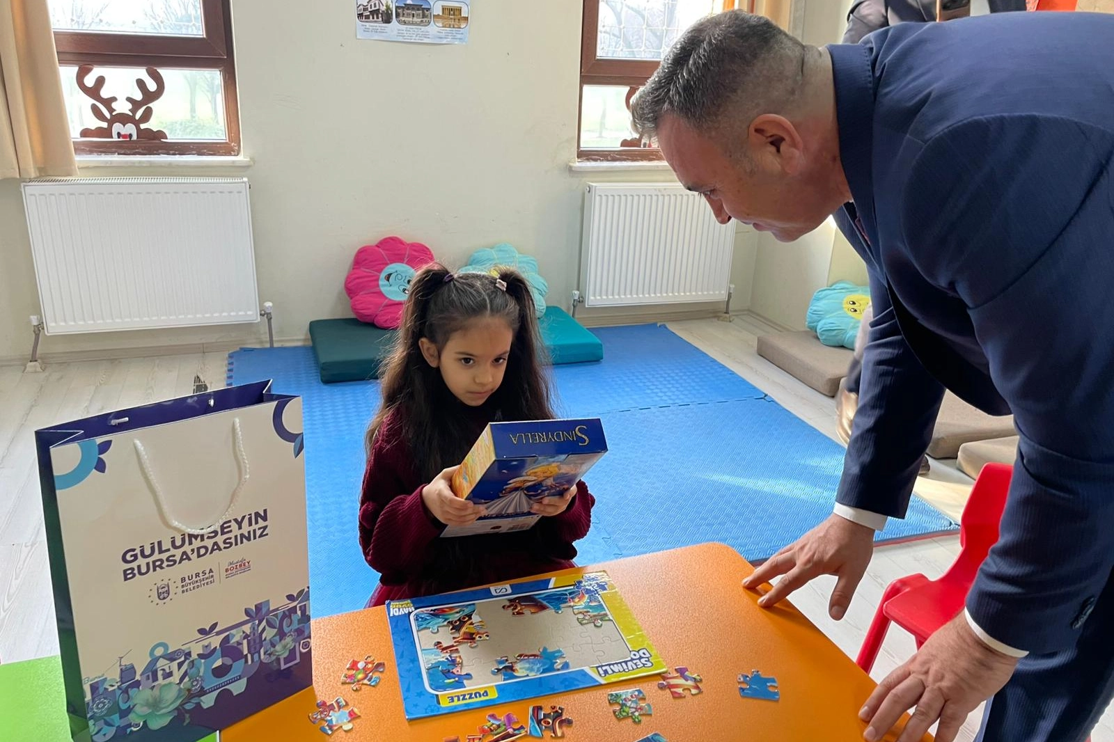 Bursa’da öğrencilerin karne heyecanı