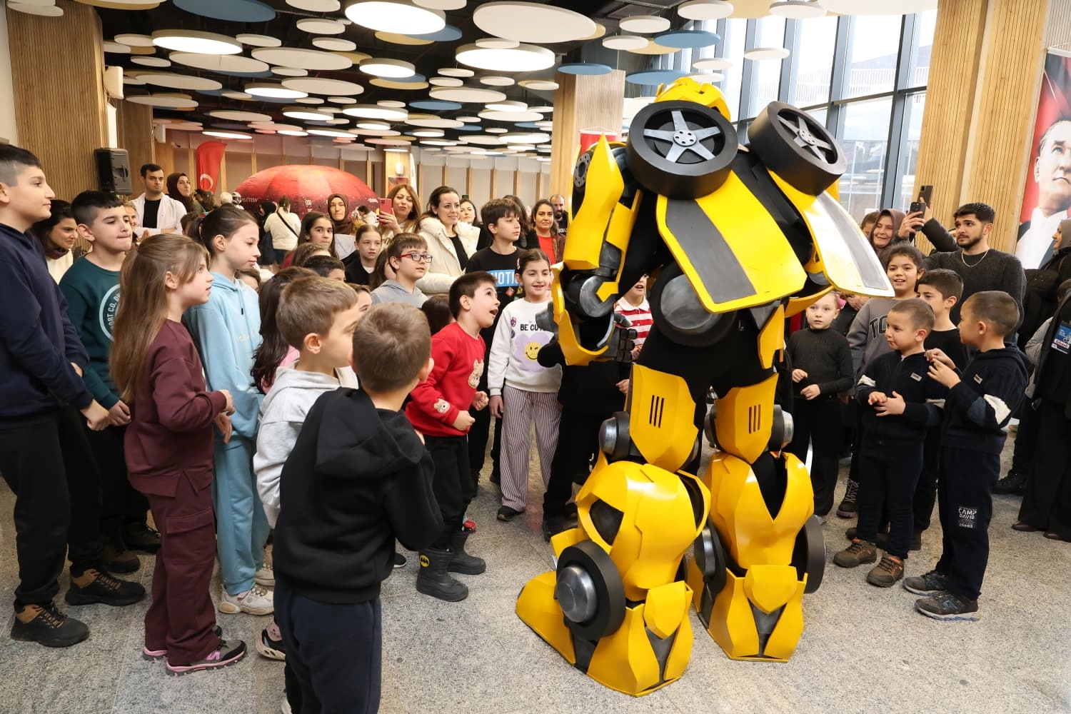 Bursa Osmangazi sömestrde çocukları bilimle buluşturdu