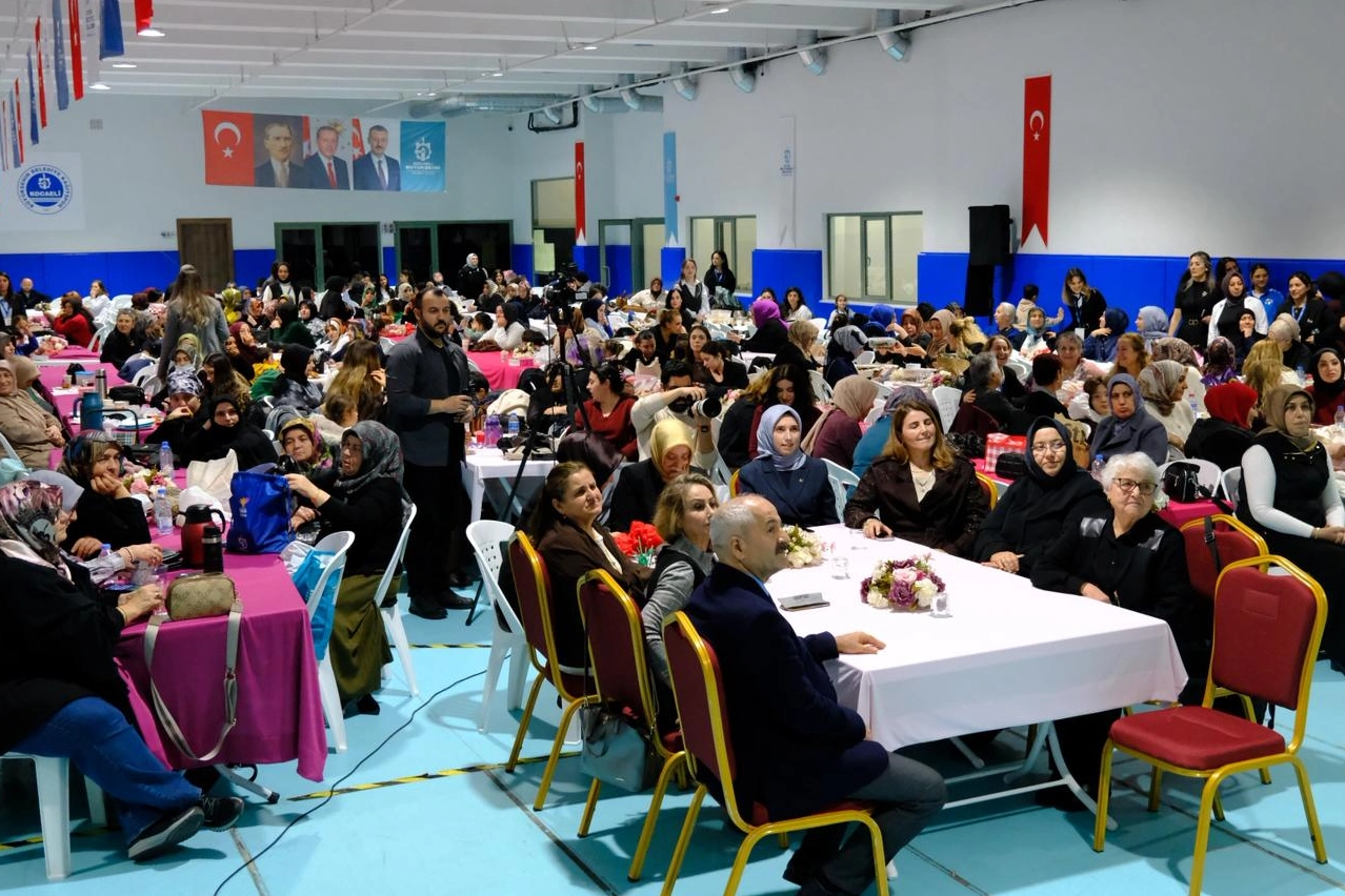 Gebze’de ‘İlham Veren Kadınlar Buluşması’na ilgi